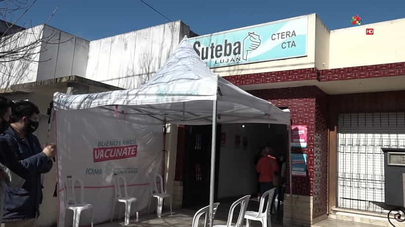 El vacunatorio de SUTEBA se trasladó al Polideportivo