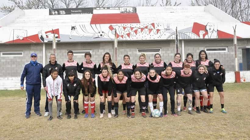 Las «Lujaneras» debutaron con goleada ante Deportivo Armenio