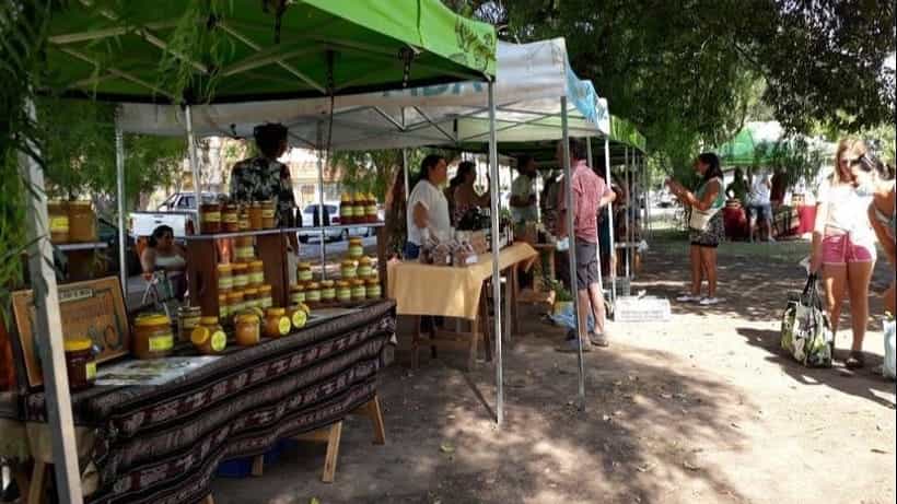 El Mercado Sustentable de Luján y la Feria del Buen Vivir, juntos en la plazoleta