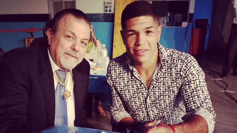 Sebastián Papeschi firmó contrato con la promotora Sampson Boxing