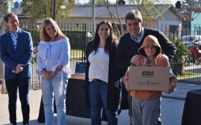 Conectar Igualdad: entregaron más de 100 netbooks en Cortínez