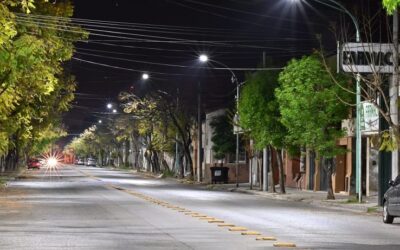 Instalaron luminarias LED en la avenida Doctor Muñiz